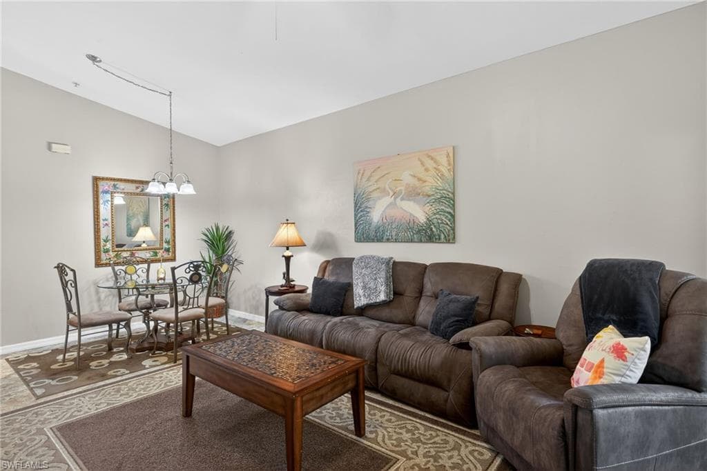 15441 Bellamar CIR 1123-11