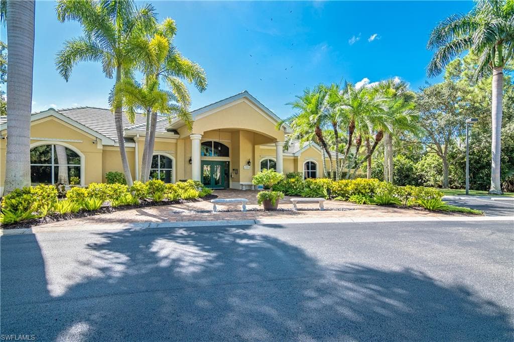22992 Lone Oak DR-34
