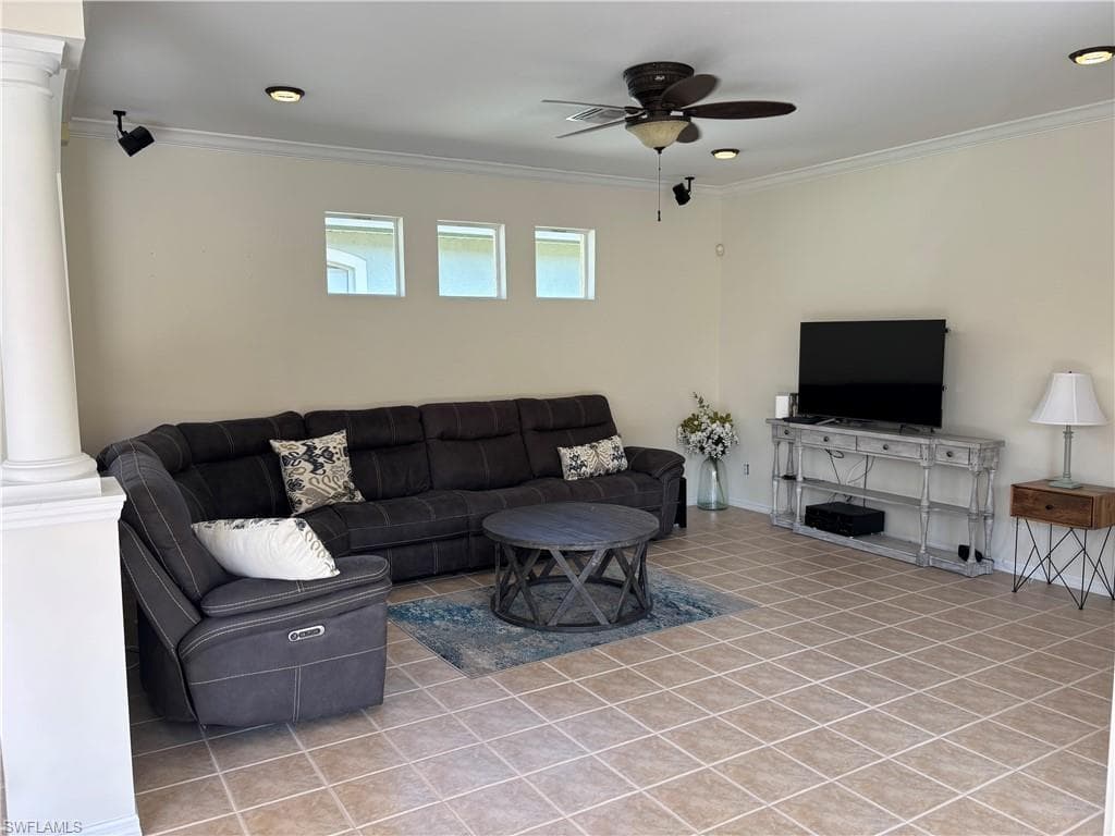 11491 Axis Deer LN-15