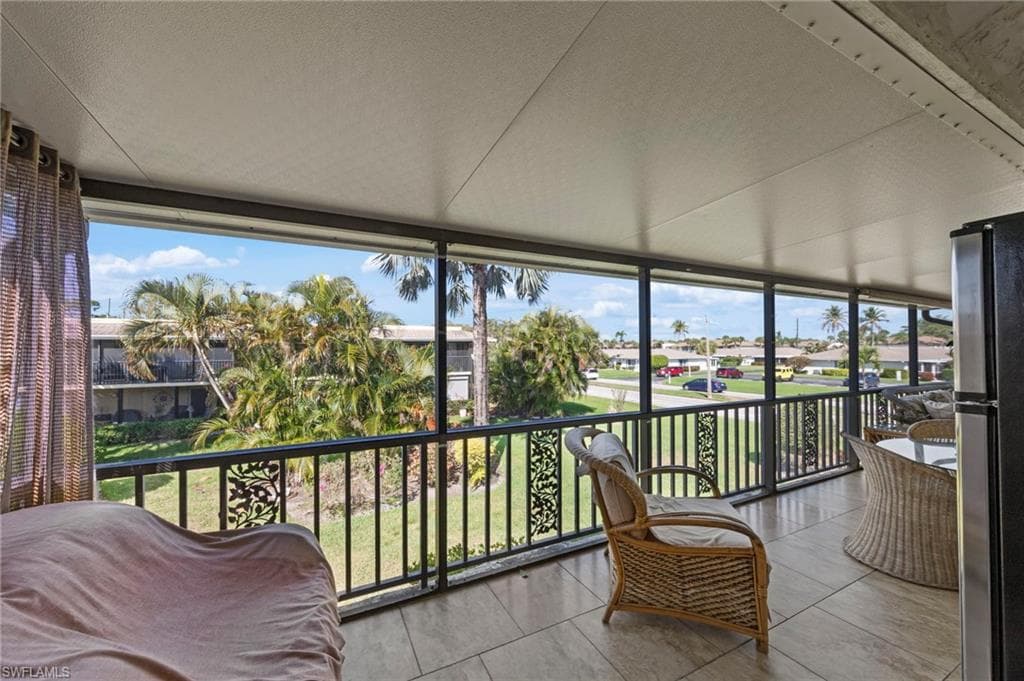 84 Glades BLVD 2-25