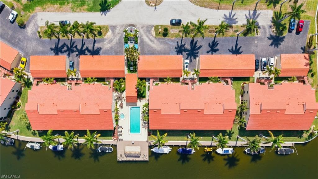 5121 Sunnybrook CT 26-32