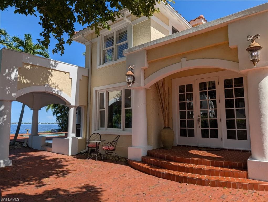 2878 Valencia WAY-1