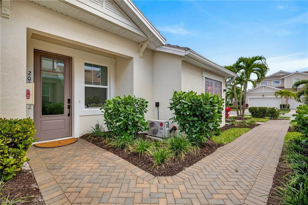 4683 ARBORETUM CIR 201-34