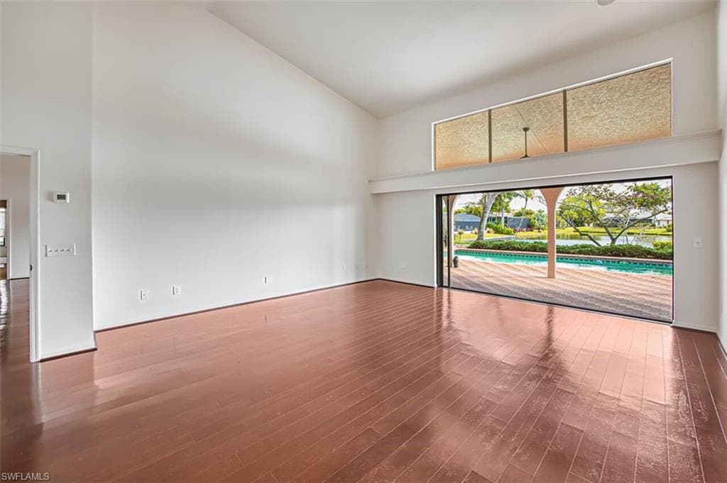 6896 Erin Marie CT-24