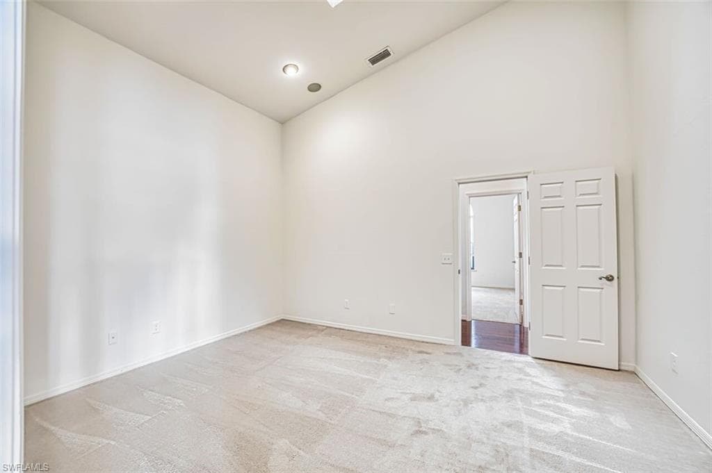 6896 Erin Marie CT-37
