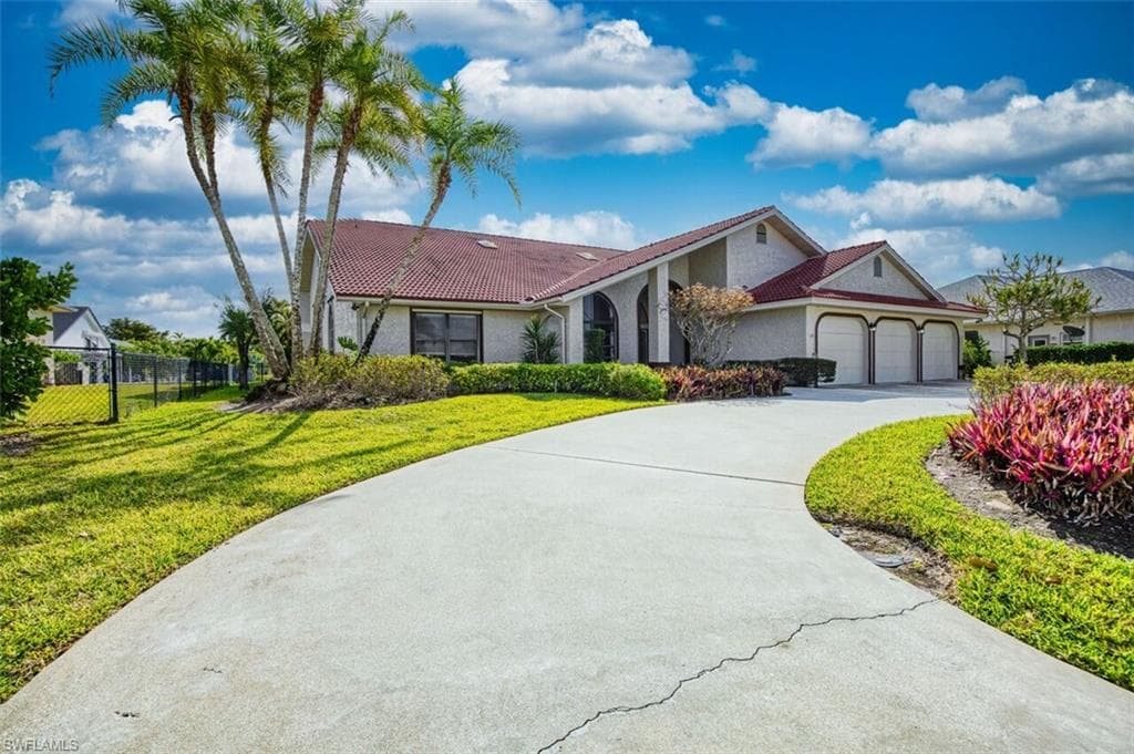 6896 Erin Marie CT-48