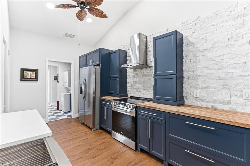 1377 Coconut DR-6