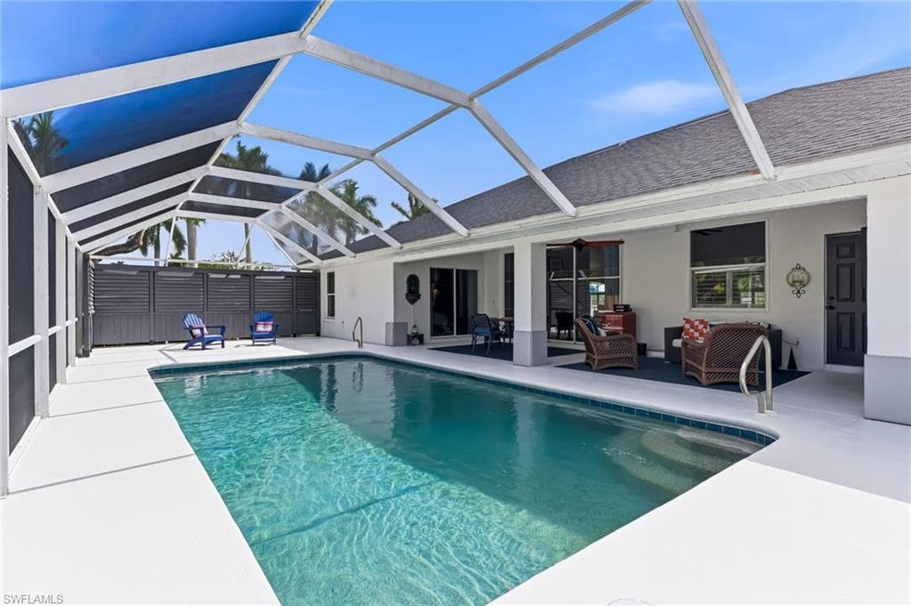 1377 Coconut DR-42