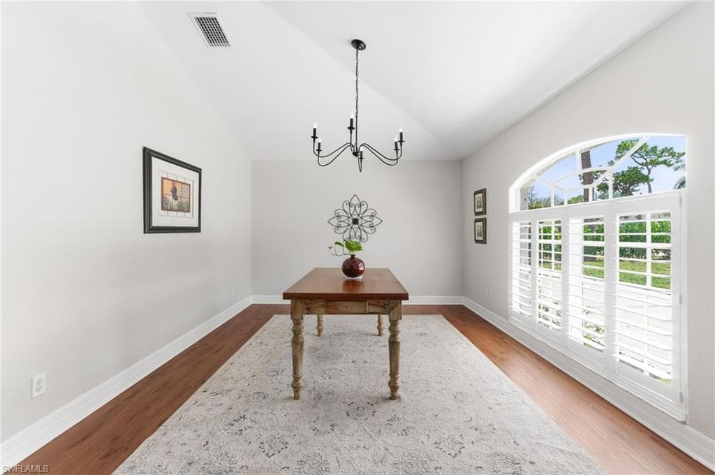 1377 Coconut DR-17