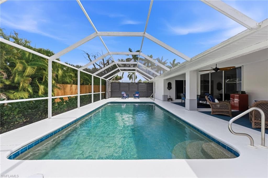 1377 Coconut DR-20