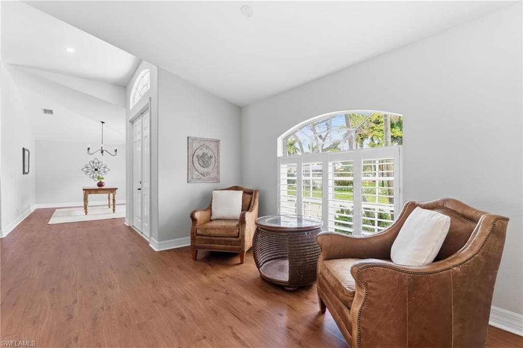 1377 Coconut DR-15