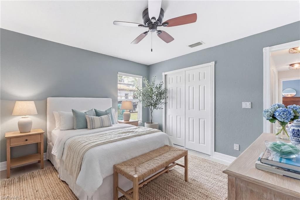 1377 Coconut DR-29