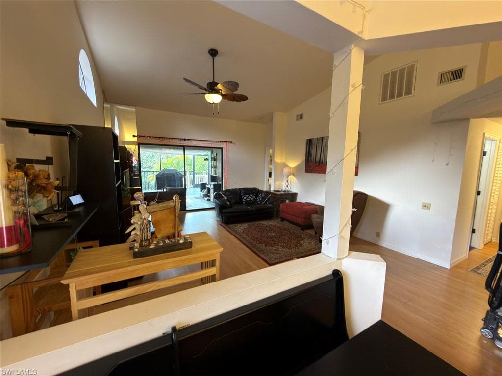 6641 Rolland CT-26