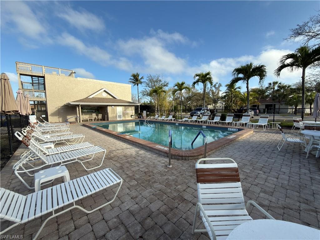 6641 Rolland CT-36