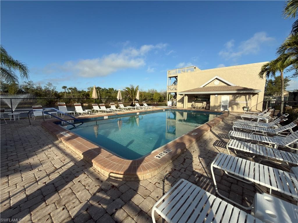 6641 Rolland CT-35