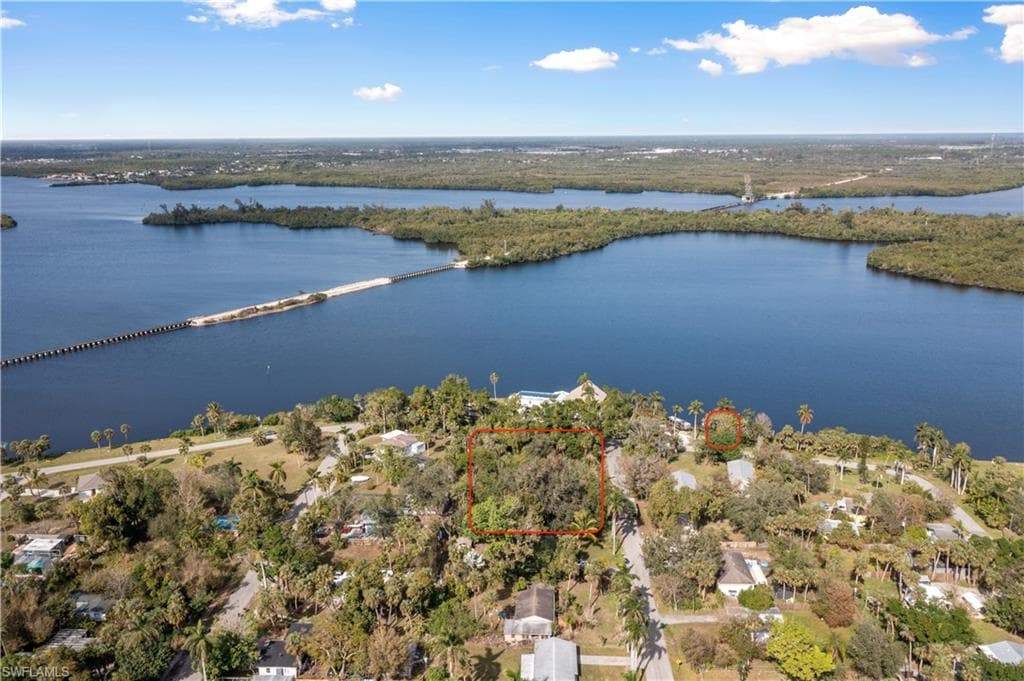 4836/4839 E Riverside DR-7