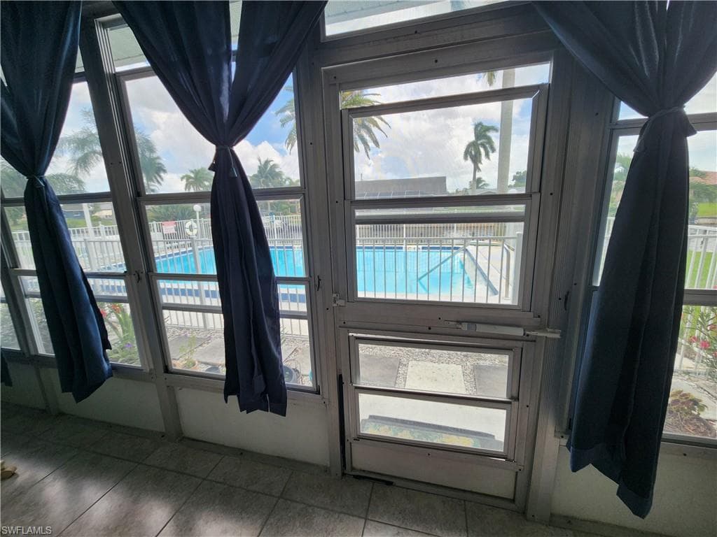 1220 SE 40th ST 6-22