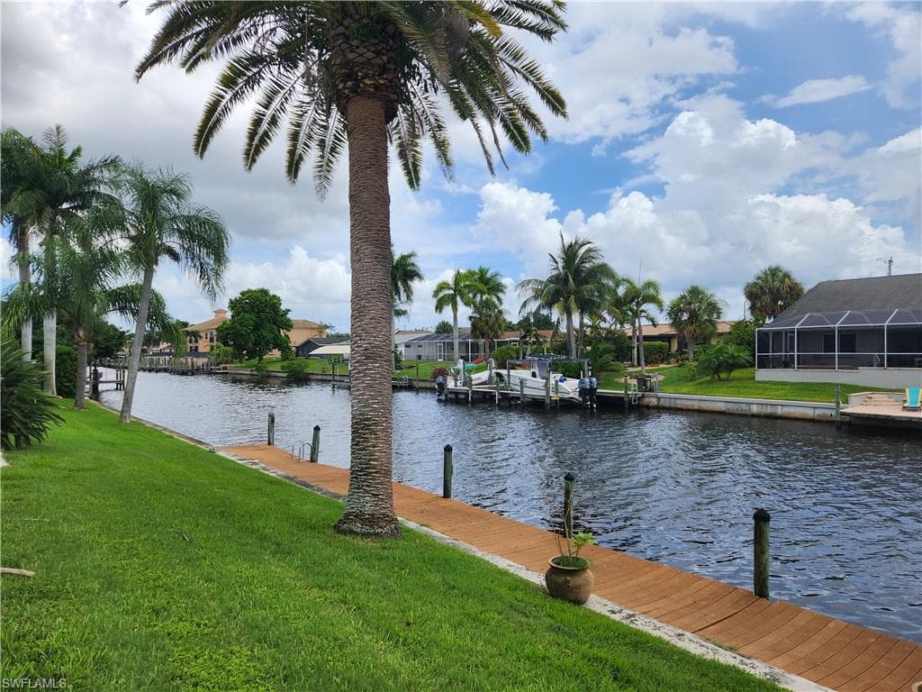 1220 SE 40th ST 6-2