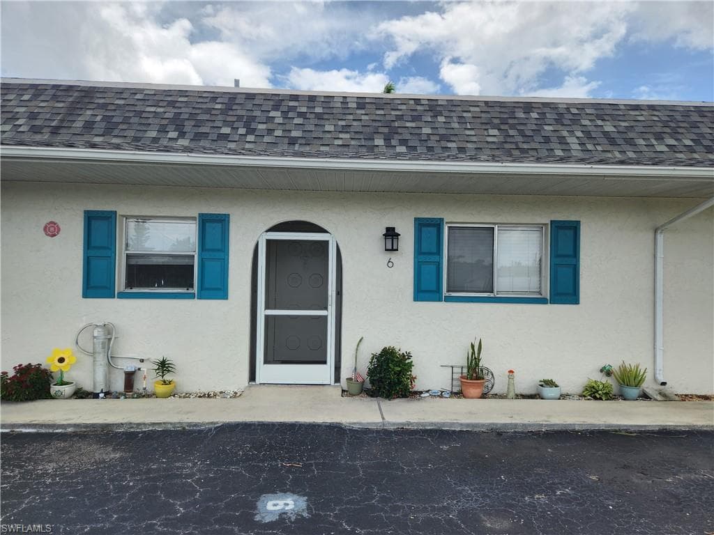 1220 SE 40th ST 6-6