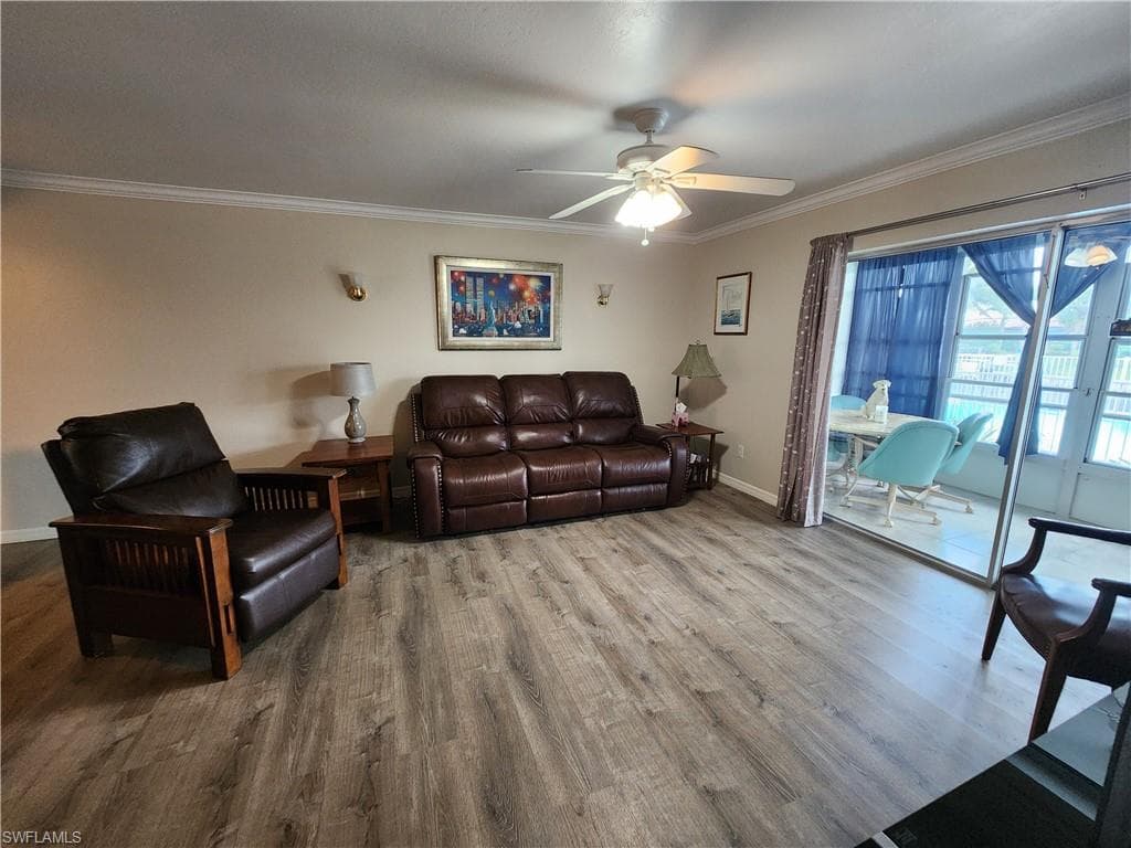 1220 SE 40th ST 6-12