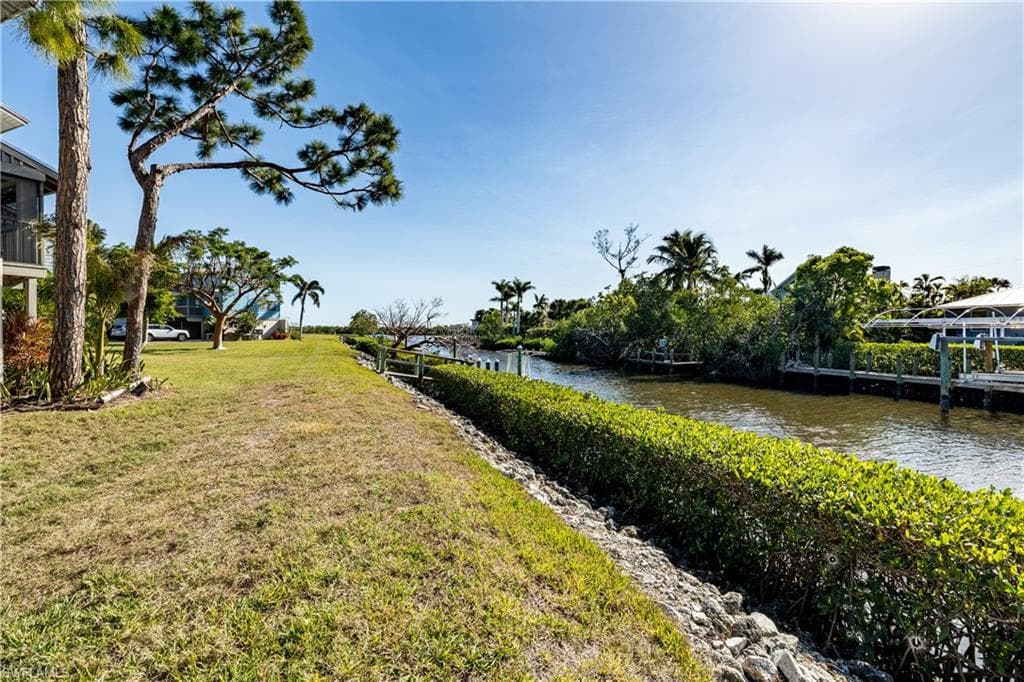 5411 Blue Crab CIR 4-23