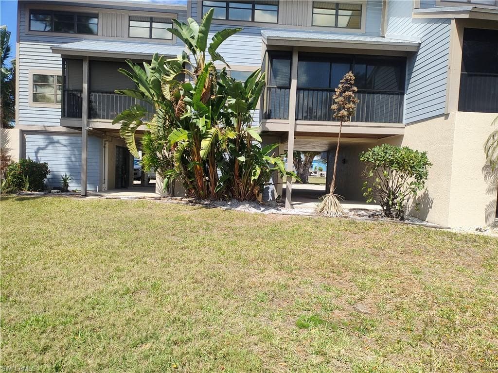 5411 Blue Crab CIR 4-27