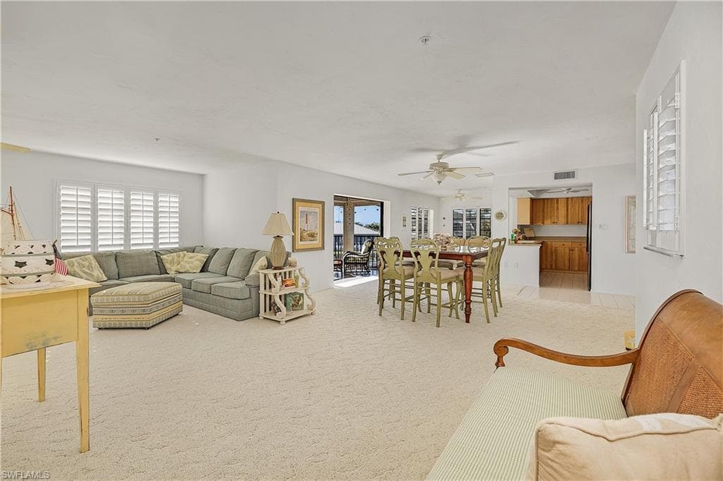 5411 Blue Crab CIR 4-7