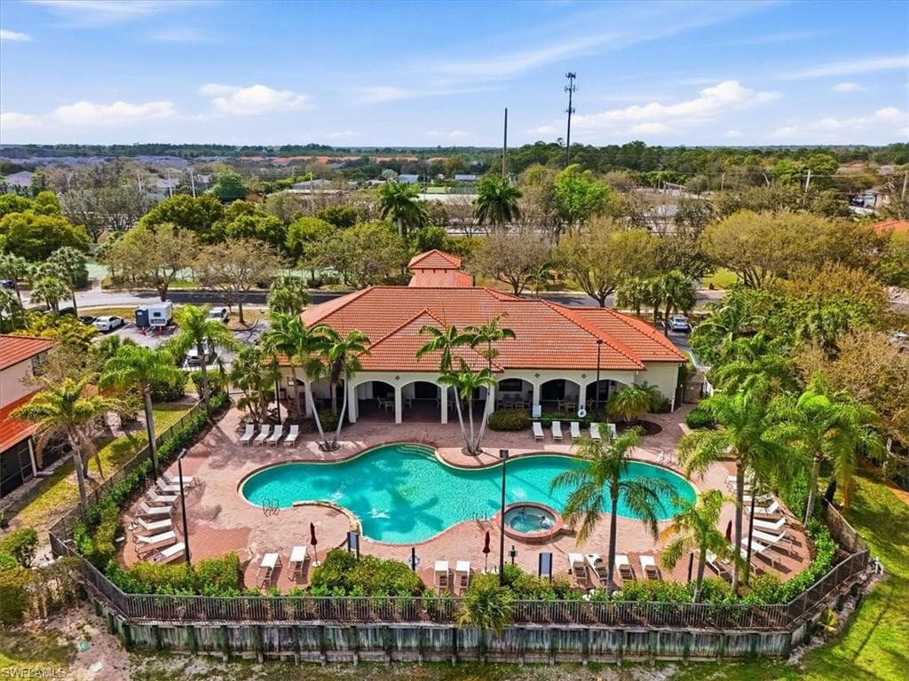 7576 Bristol CIR-29