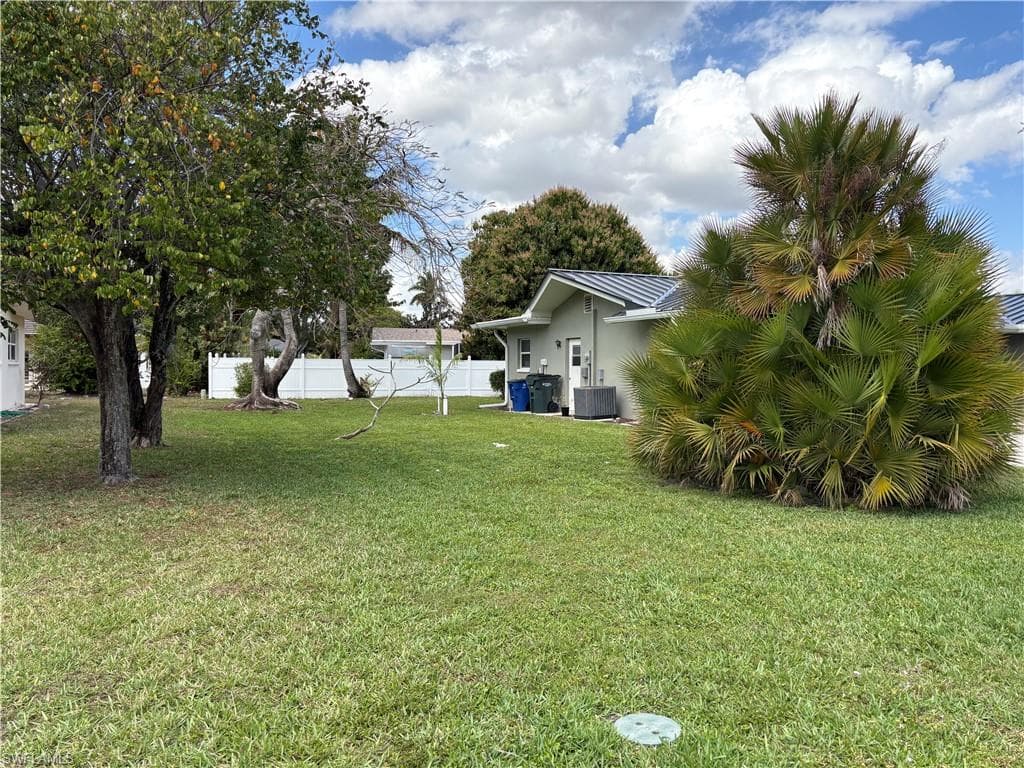 5652 Eichen CIR E-16