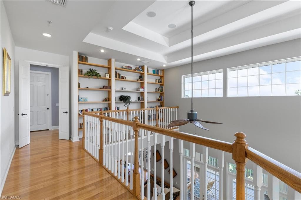 1927 Sheffield AVE-31