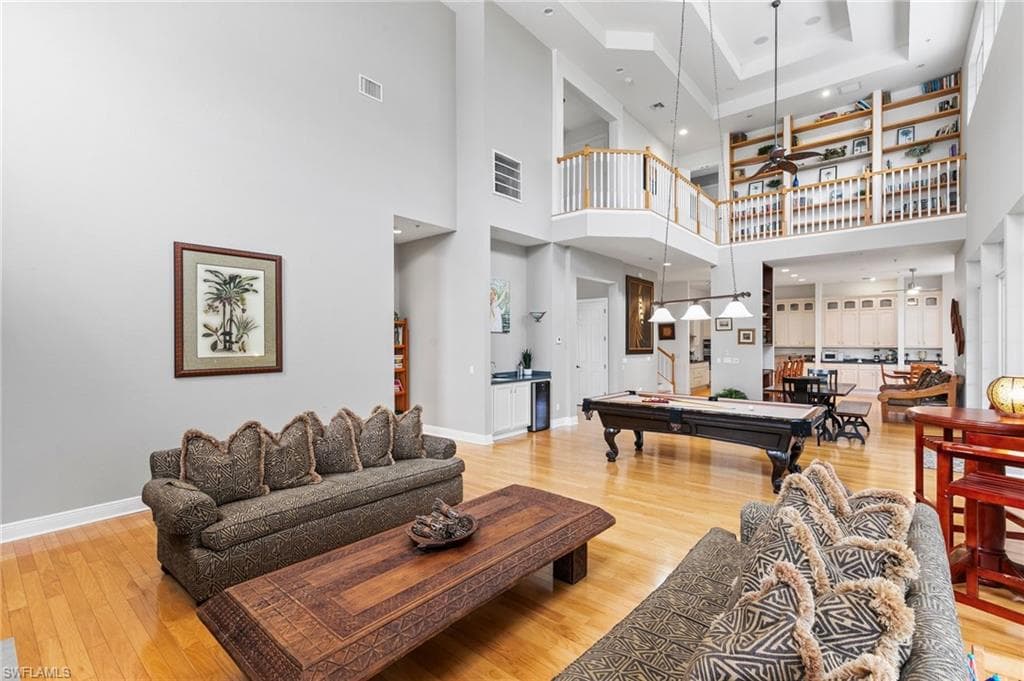1927 Sheffield AVE-21