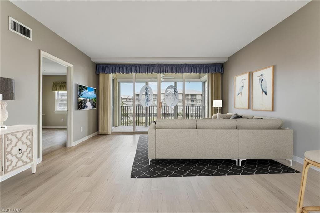 4481 Bay Beach LN 224-7
