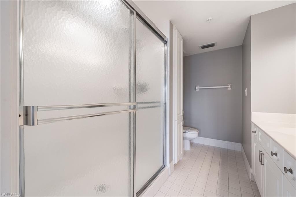 4481 Bay Beach LN 224-18