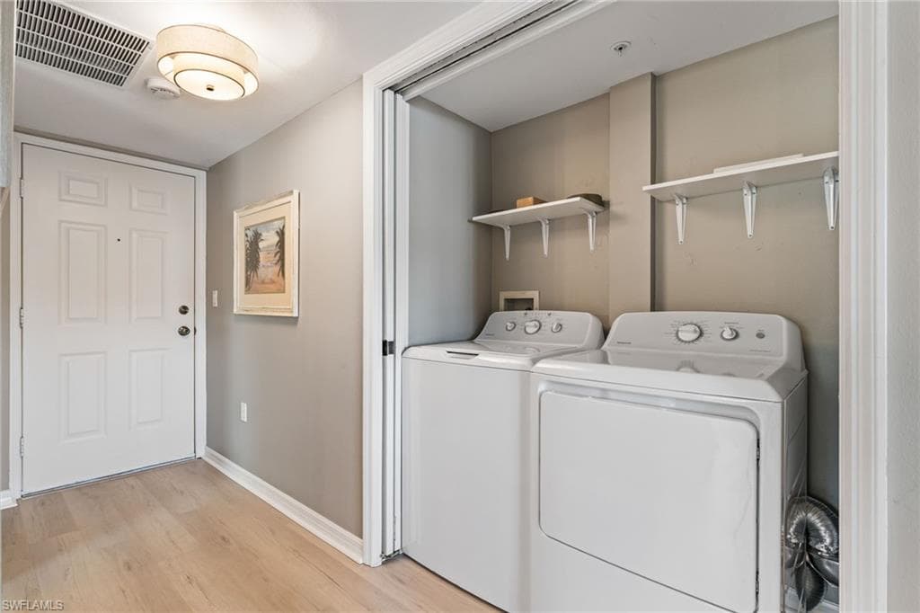 4481 Bay Beach LN 224-15