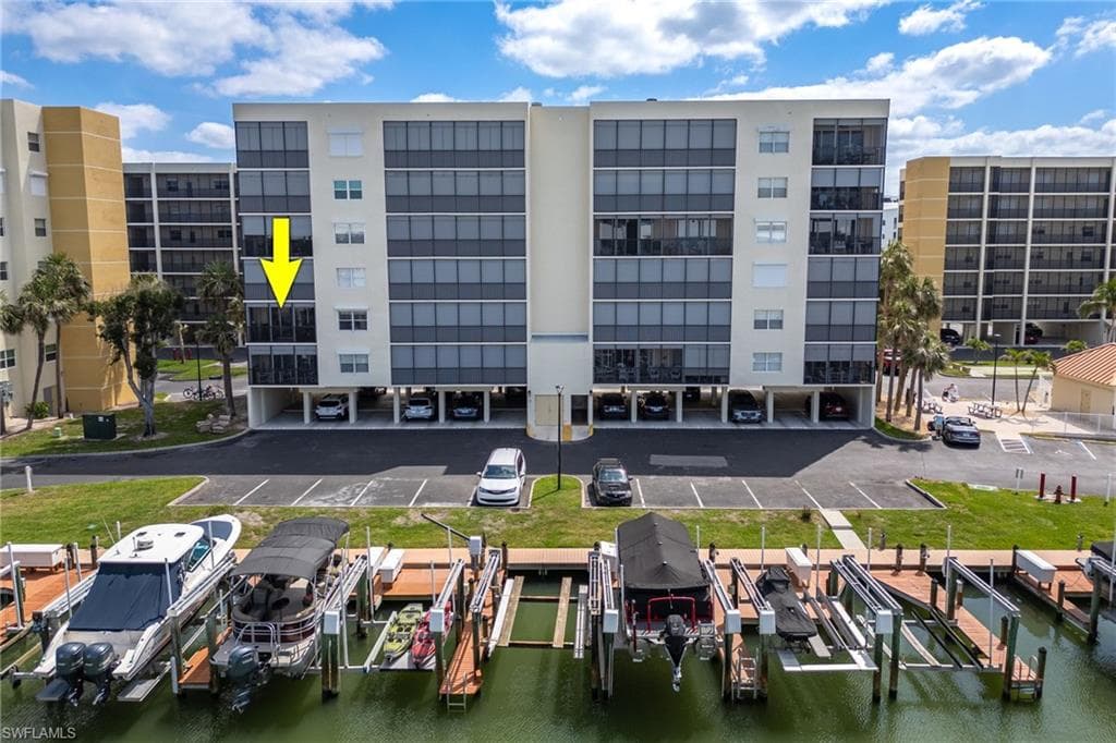 4481 Bay Beach LN 224-31