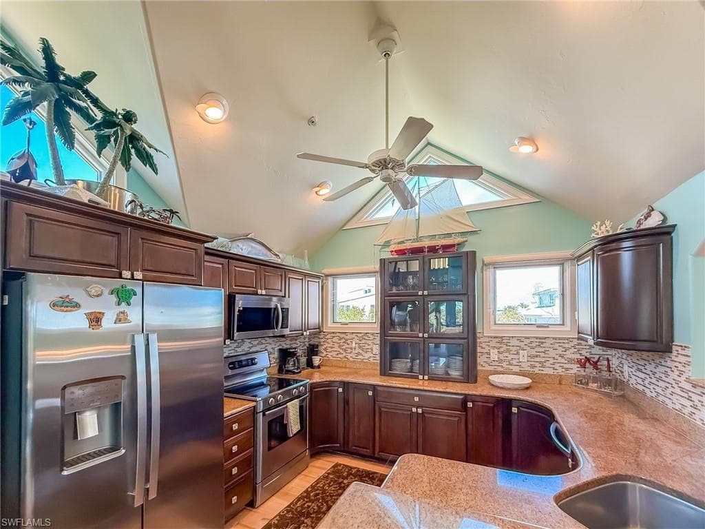 4541 Conch Shell DR-17
