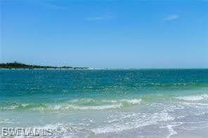 8350 Estero BLVD 322-3