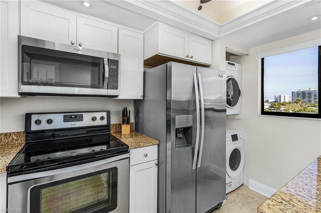 8350 Estero BLVD 322-9