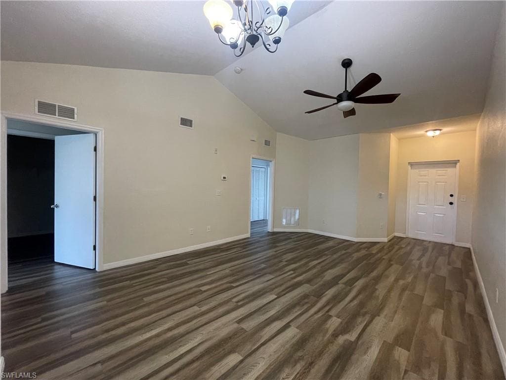 8555 Bernwood Cove LOOP 112-30