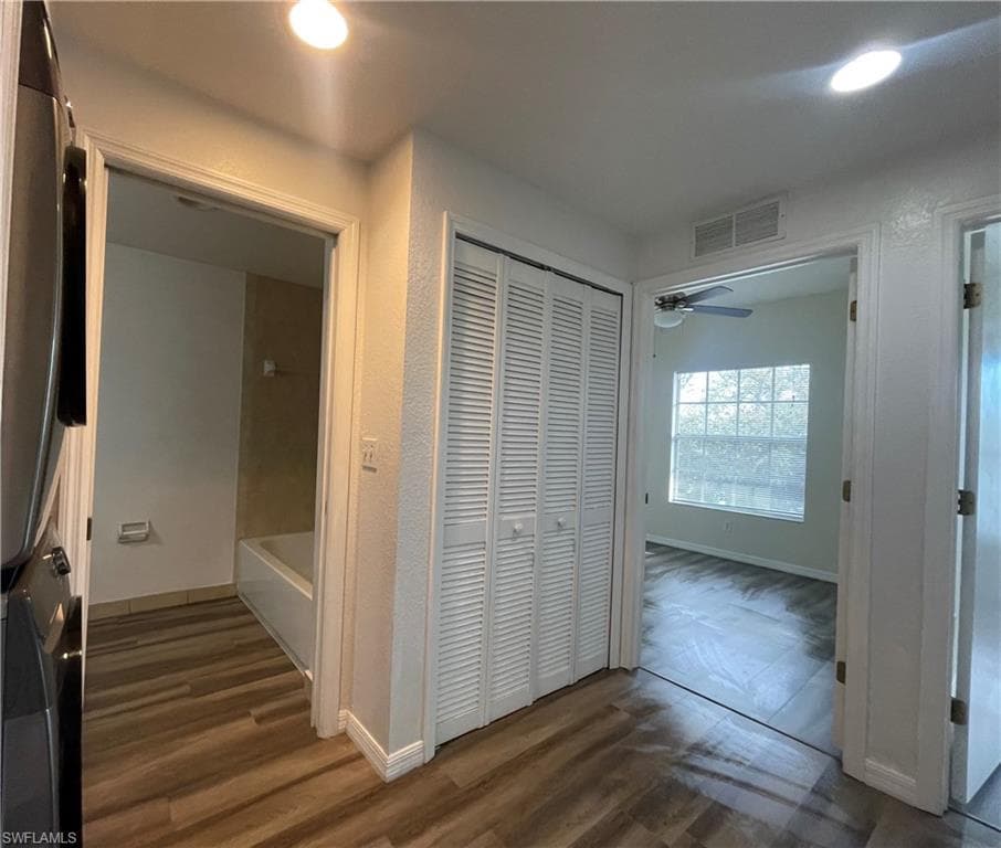 8555 Bernwood Cove LOOP 112-33