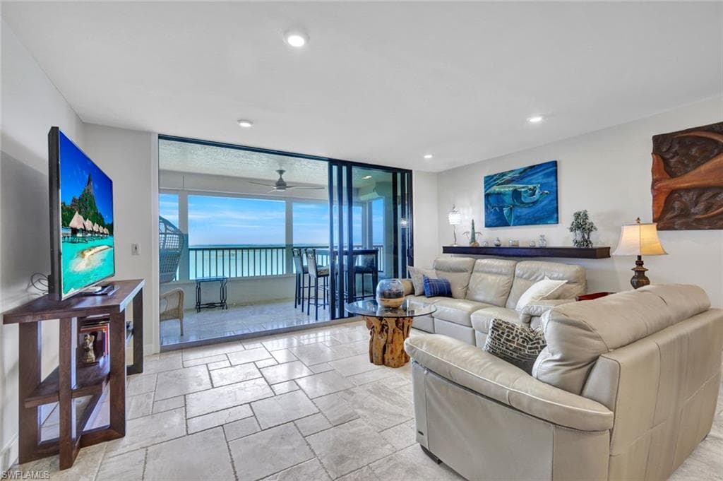 15021 Punta Rassa RD 903-5