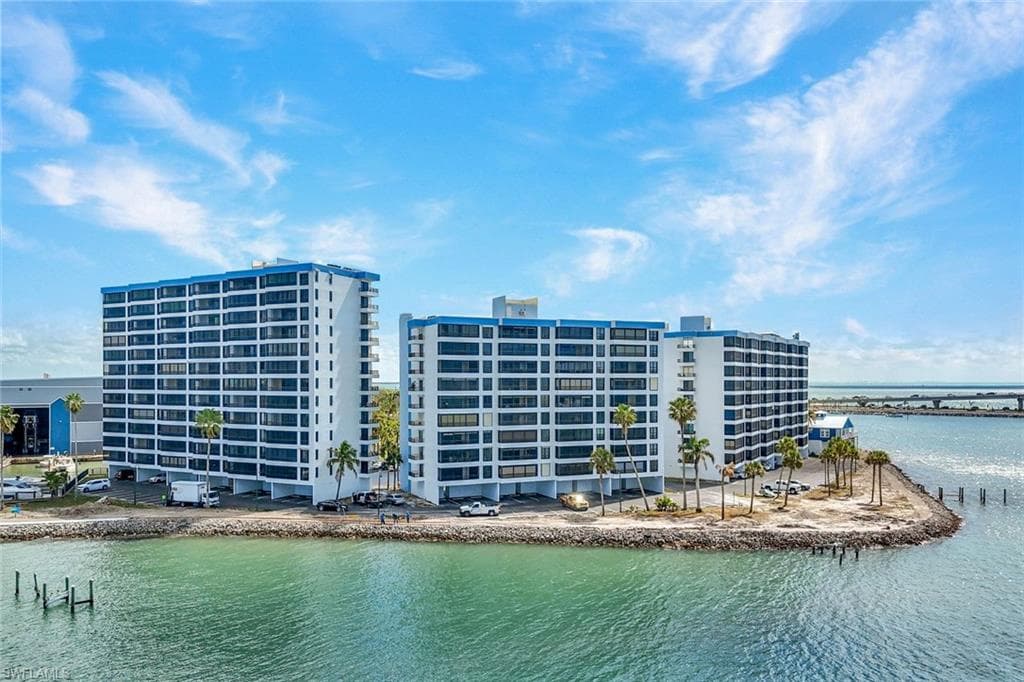 15021 Punta Rassa RD 903-25