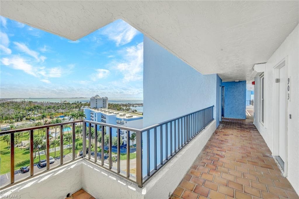 15021 Punta Rassa RD 903-21