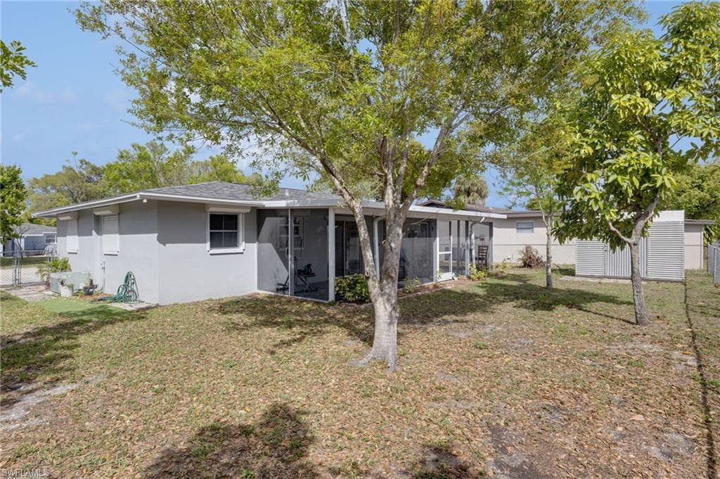 1652 Jamestown CT-15