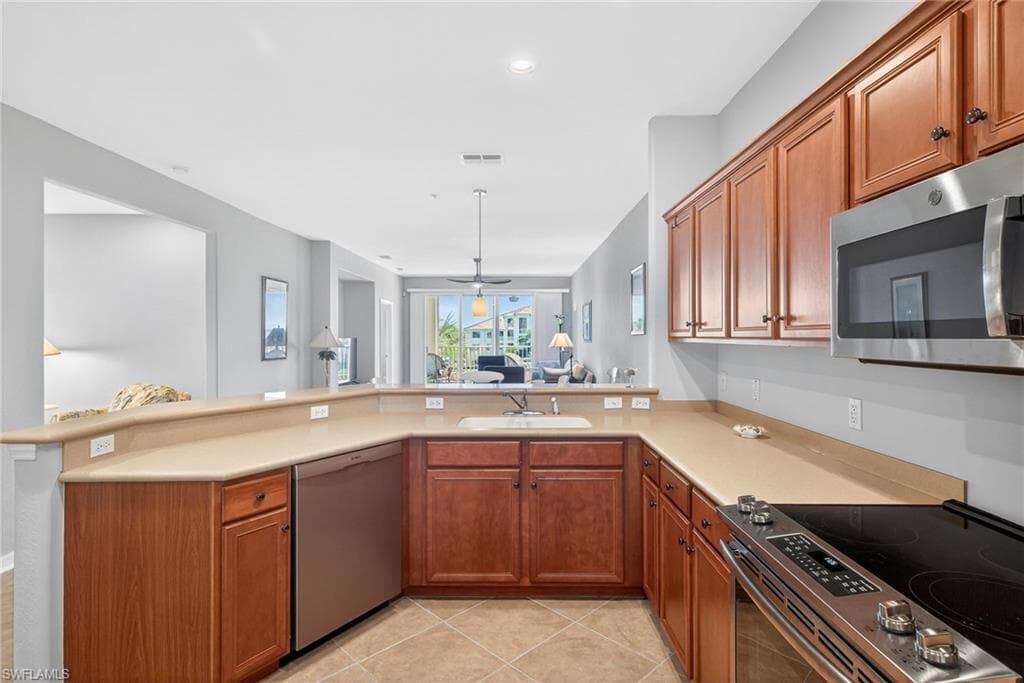 20011 Sanibel View CIR 206-13