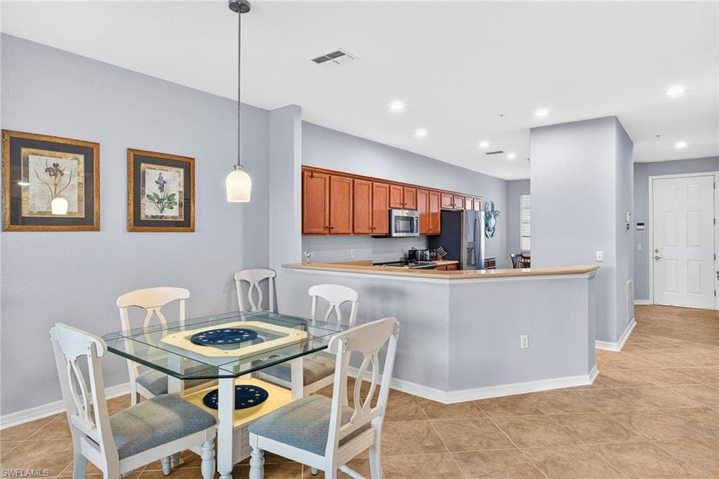 20011 Sanibel View CIR 206-9