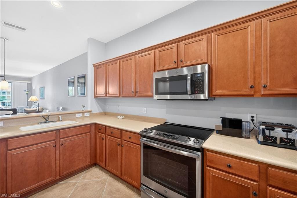 20011 Sanibel View CIR 206-10