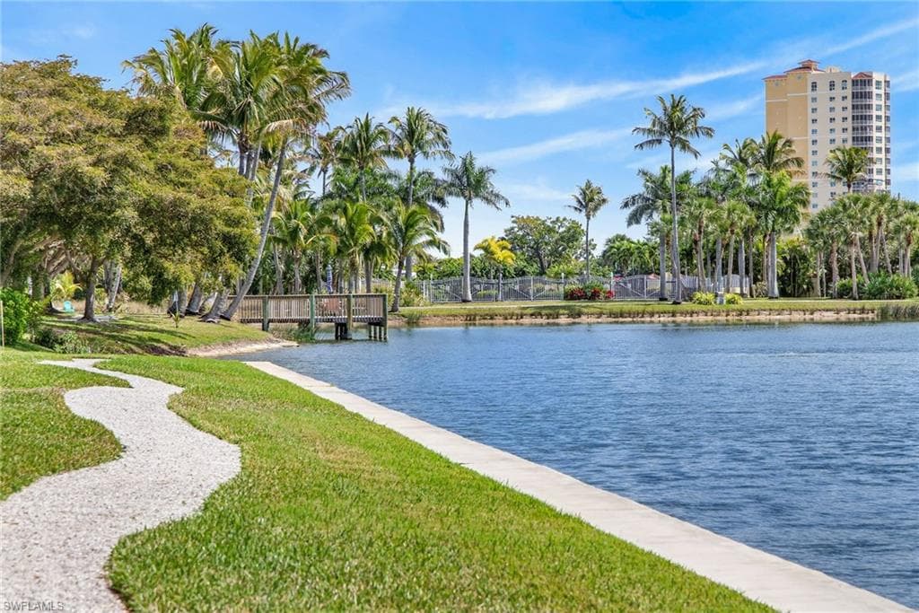 20011 Sanibel View CIR 206-49