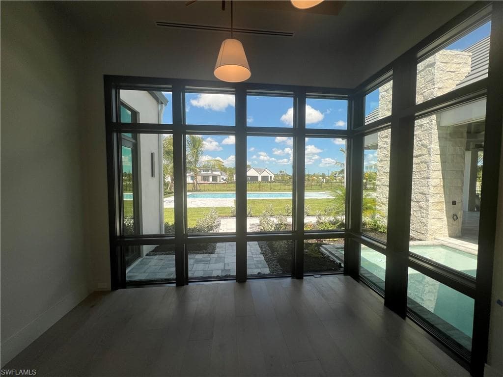 949 Chimney Rock RD-8