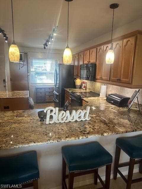 120 Pebble Shores DR 106-10